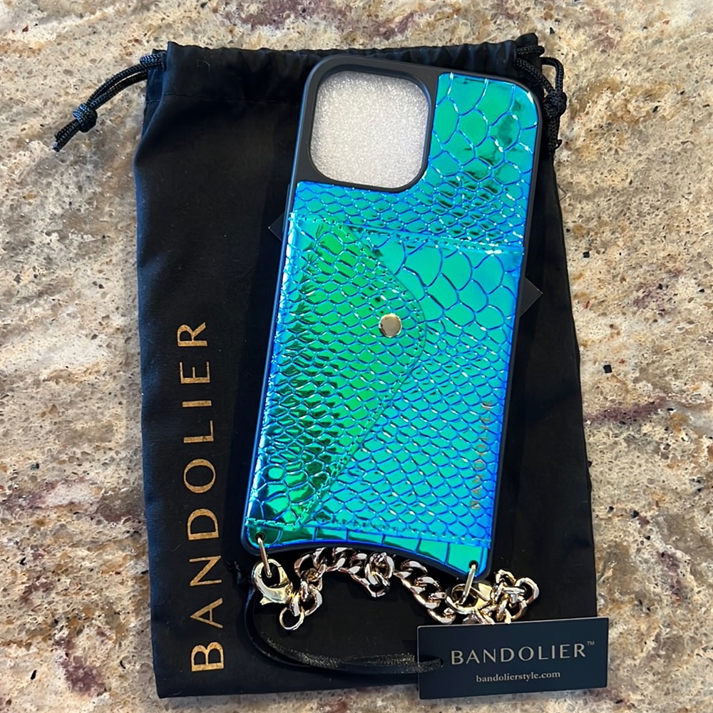 Bandolier Ariel wristlet - Iridescent Blue Green/ Gold - 13 Max Pro